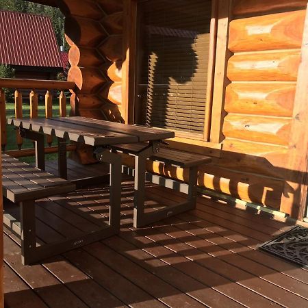 Yoho Chalets Villa Golden Esterno foto