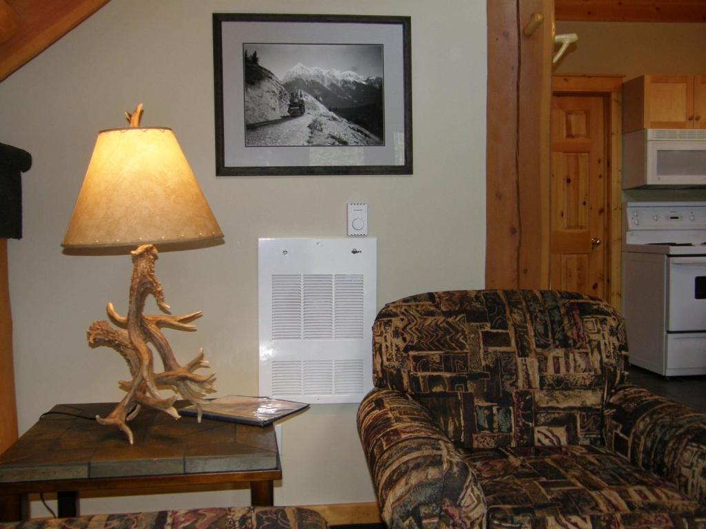 Yoho Chalets Villa Golden Camera foto